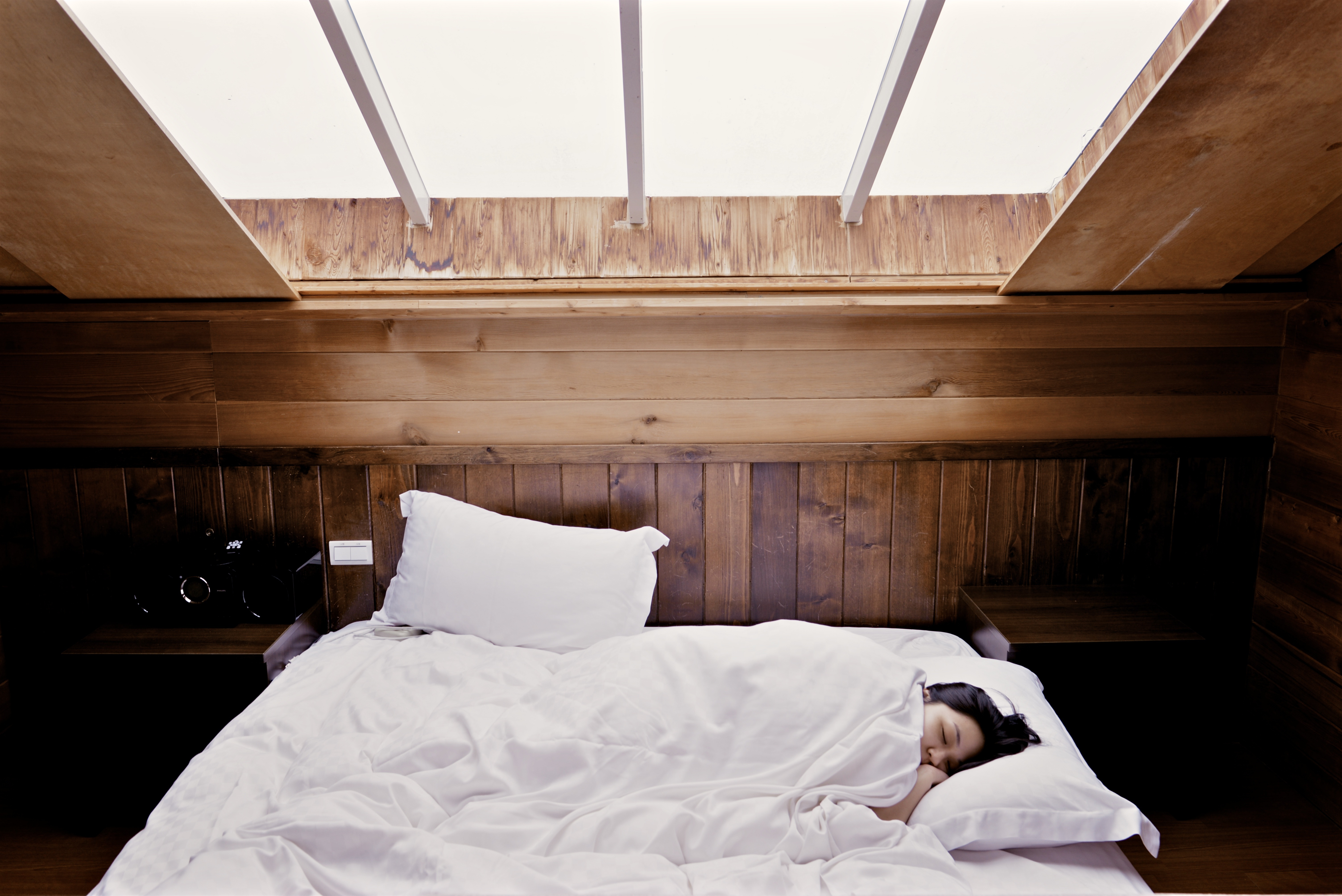 4 Simple Hacks for the Best Sleep of Your Life